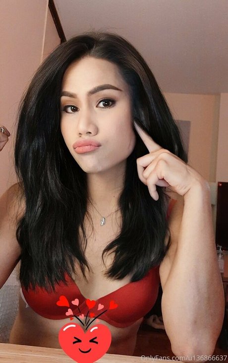 ayavonlee nice actress photo