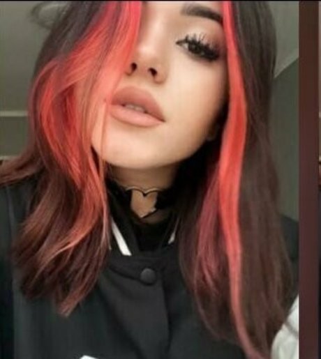 angelratfree nude actress images