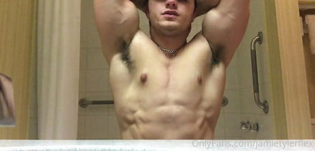 jamietylerflex pornstar adult picture