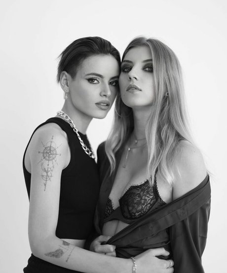 Adelia Vainshtein top pornstar img