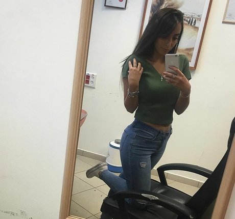 Liel Avitan top model picture