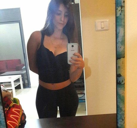 Liel Avitan beautiful actress picture