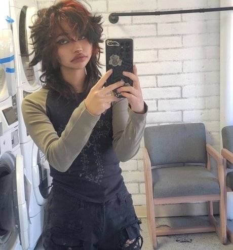 kinsathic perfect pornstar photos