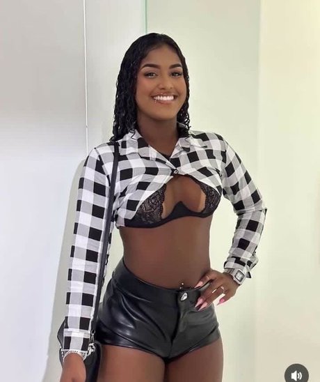 thick mature onlyfans top galleries