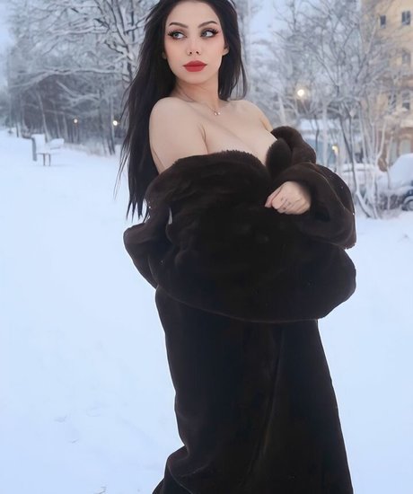 thrillzpink nudes star images