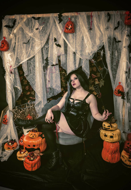 Jennybiatch pornstar art photo