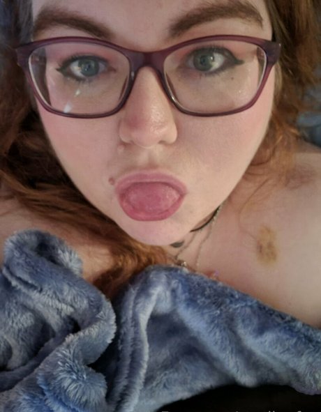 starlingfae erotic model picture