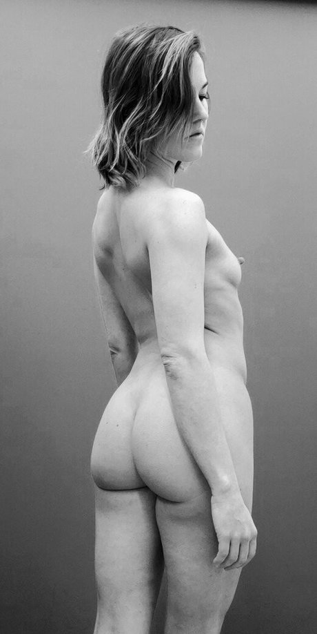 mayloveyou model erotic gallery