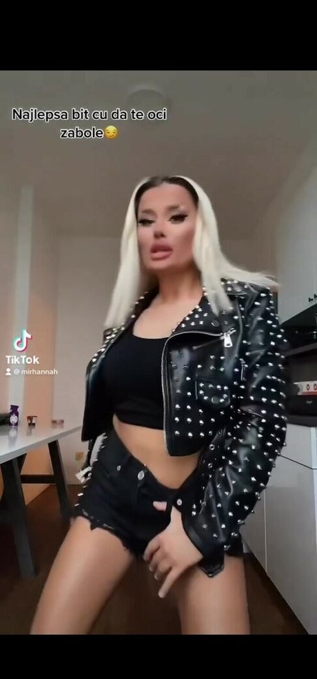 Viki Mitrovic top star img