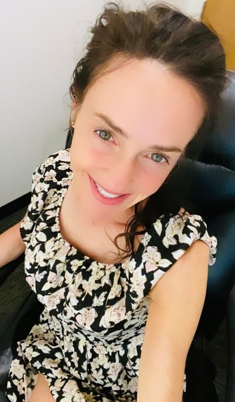 redhead skinny onlyfans erotic pics