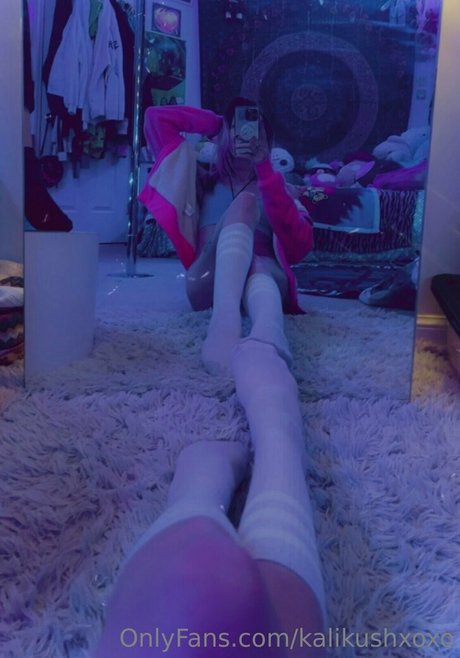 kalikushxoxo sexy model photos