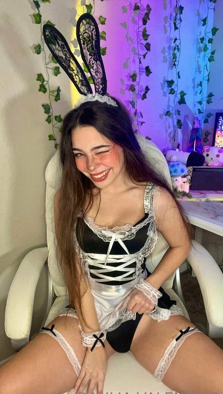 skinny blonde milf onlyfans porno image