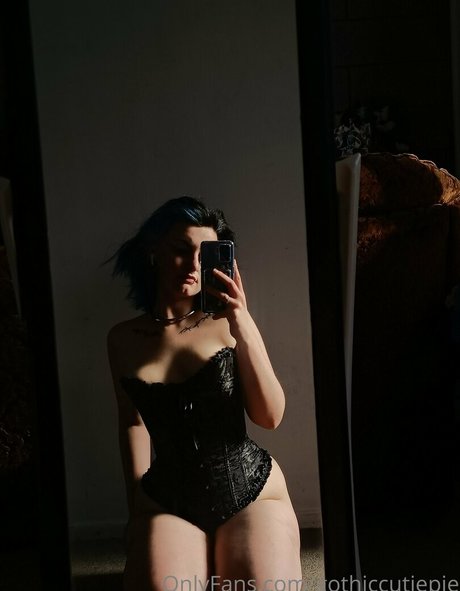 gothiccutiepie pornstar pretty pic