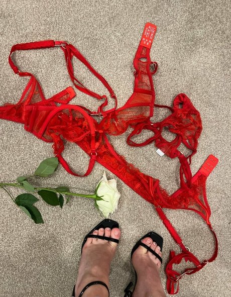 ieshapiritofree model top photos