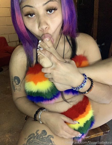 throatbabykira pornstar nude image