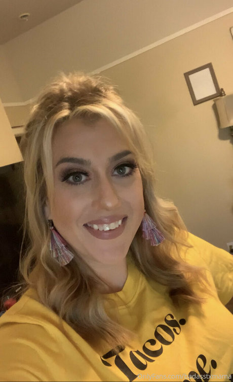 badasstxmama beautiful star photo