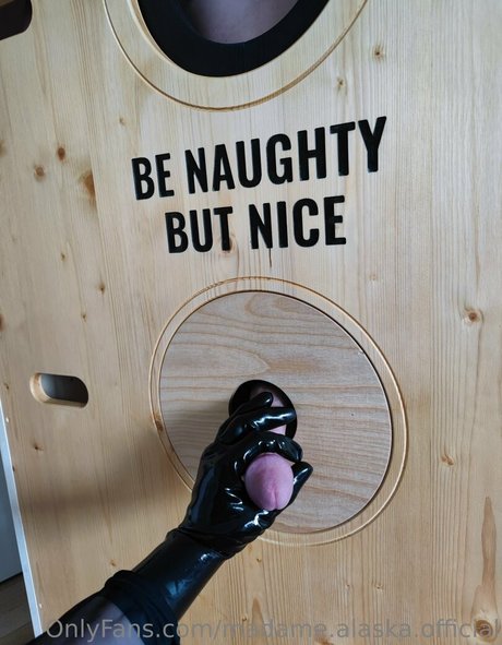 Madame Alaska top actress img