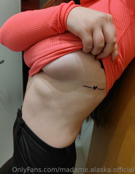 Madame Alaska naked pornstar pictures