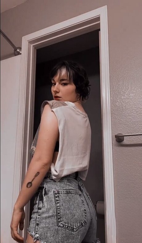 Casey Lee Williams model xxx images