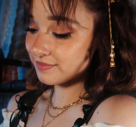 AmyKay ASMR star hd img