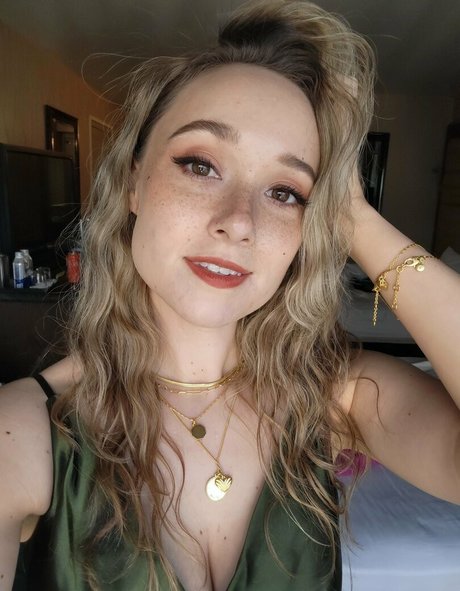 AmyKay ASMR pornstar sexy photo