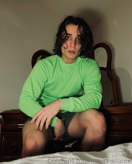 petervigilante star exclusive pictures