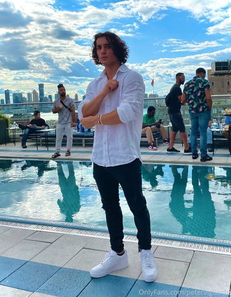 petervigilante top actress gallery