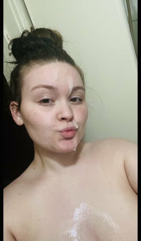 Rileelovee xxx star archive