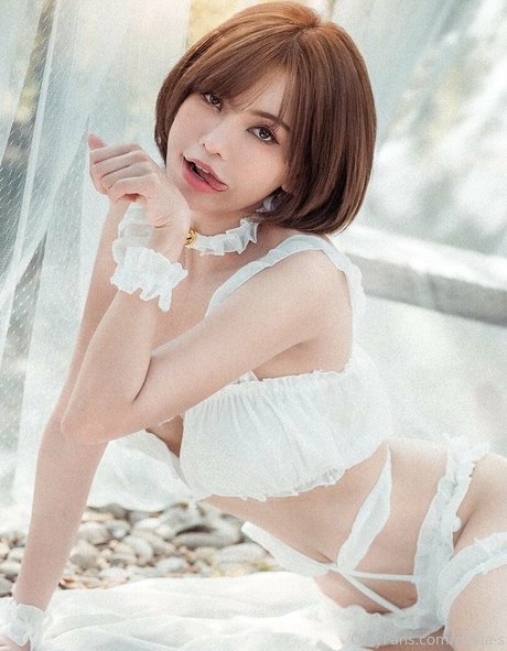 Sutasinee Nokia Sirirak star art photos