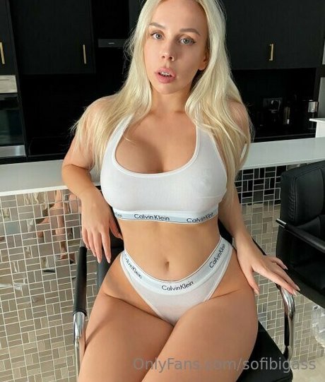 sofibigass pornstar perfect image