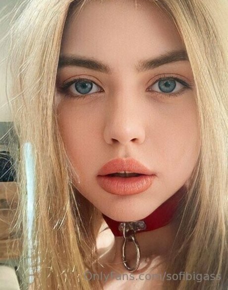 sofibigass star hot image