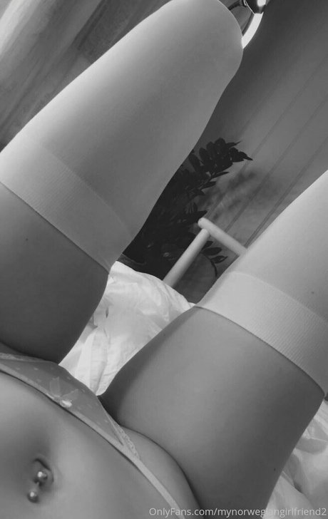 mynorwegiangirlfriend2 sex model pictures