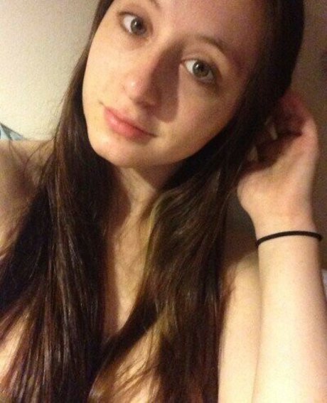 Girlfriend Reviews naked model pictures