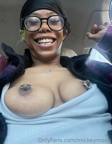 mickeymooh model sexy archive