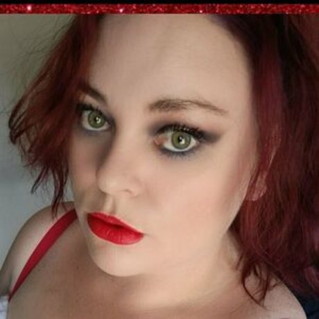 brihannafree model erotic image