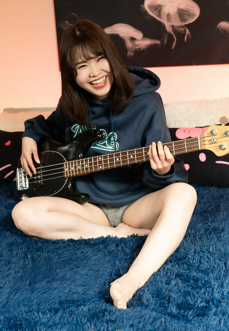 teen asian onlyfans art naked photo