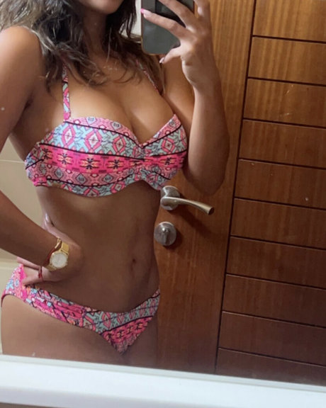 shemale handjob onlyfans sexy xxx img