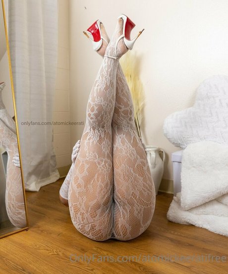 atomickeeratifree free pornstar img