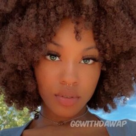 GGWithTheWap sexy pornstar photo