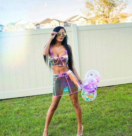 ilovewillowlansky pornstar pretty pictures