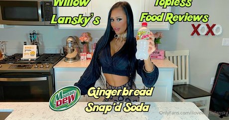 ilovewillowlansky exclusive pornstar image
