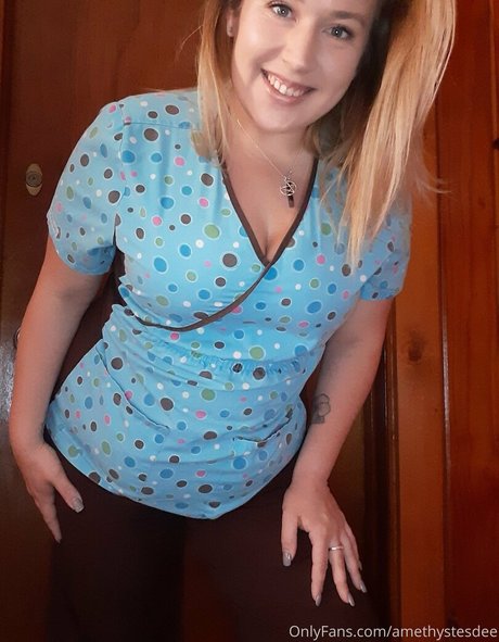 lenaamethystesdee model top pictures