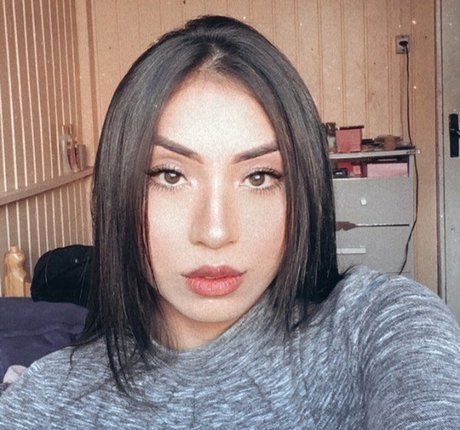 Andri Santos xxx pornstar pictures