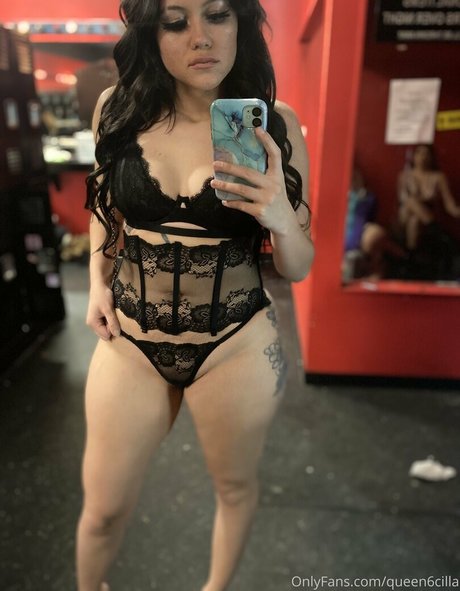 queen6cilla pornstar nudes archive