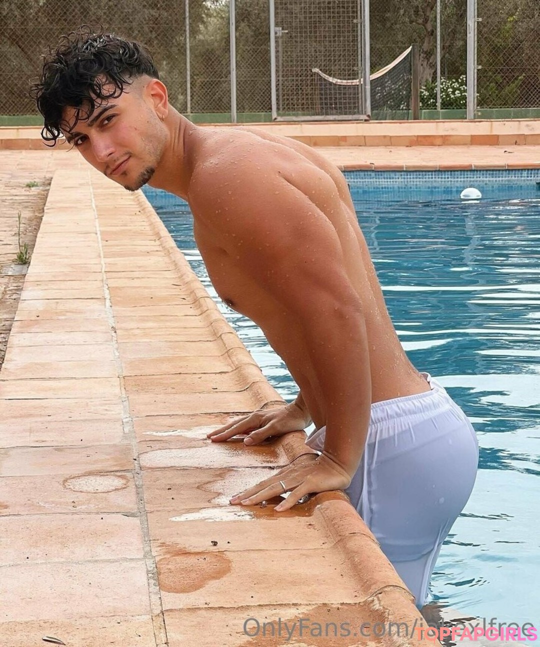 gloryhole princess onlyfans pornographic images