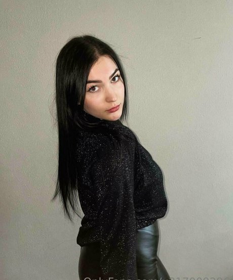 dina 69 erotic star images