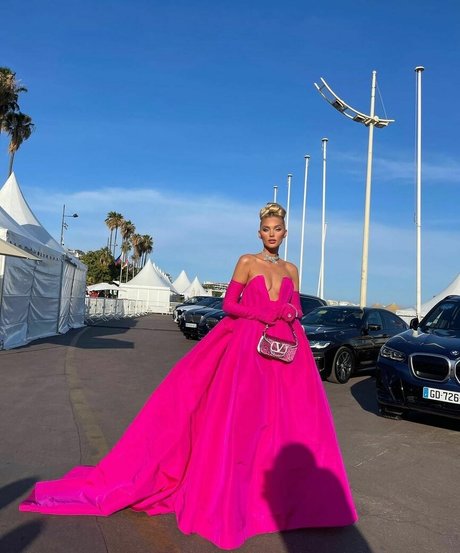 Elsa Hosk model exclusive images