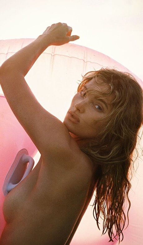 Elsa Hosk star free image