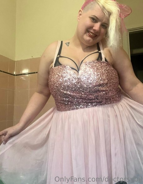 doctorsybil star beautiful photo