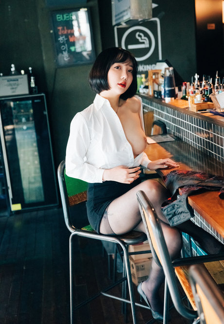 Son Ye Eun pornstar exclusive archive